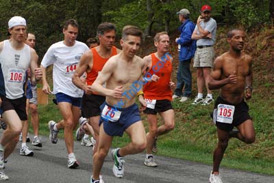 Fords Colony Run for Shelter Photo