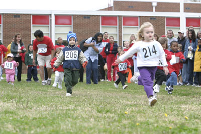 Pembroke Meadows 1-Mile Fun Run Photo