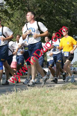 Run With The Chiefs 8k Photo