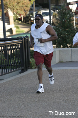 Norfolk YMCA Waterside Stride Photo