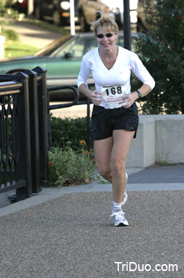 Norfolk YMCA Waterside Stride Photo